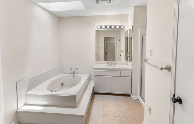 1 Bedroom  Vibes + Covered Parking + Pets Welcome = YES PLEASE