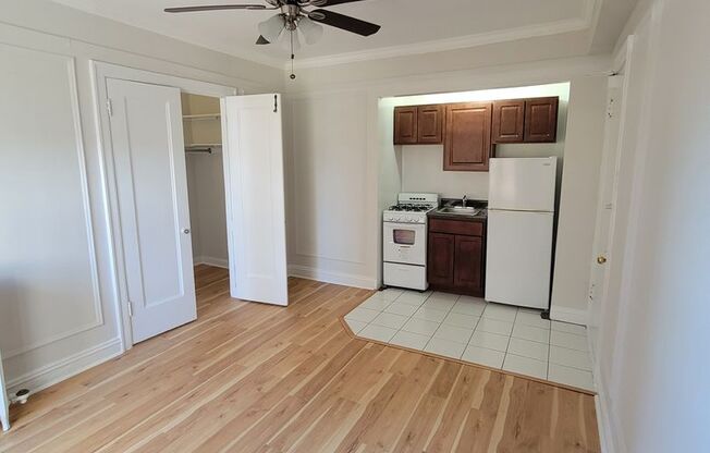 6165 N. Winthrop