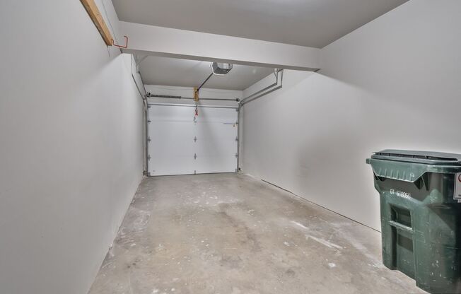 1 bed, 1 bath, 800 sqft, $1,199, Unit 3835 - 6