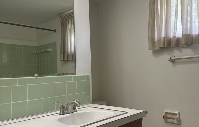 3 Bed 2 Bath Home for Rent!