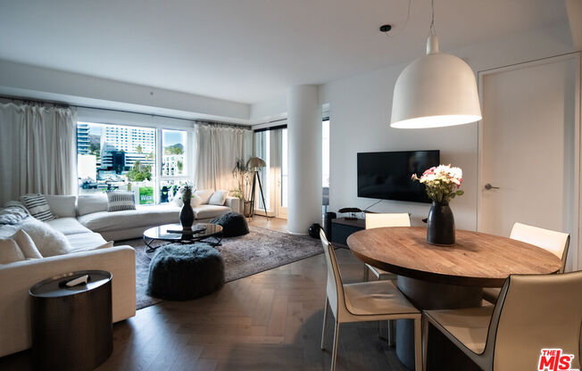 2 beds, 3 baths, 1,720 sqft, $8,500, Unit 6G