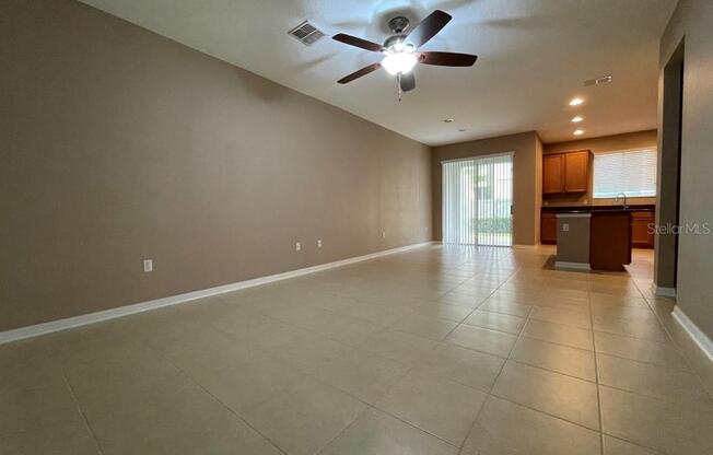1967 SILVERWEED WAY