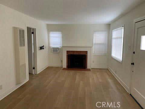 2 beds, 1 bath, 816 sqft, $3,000