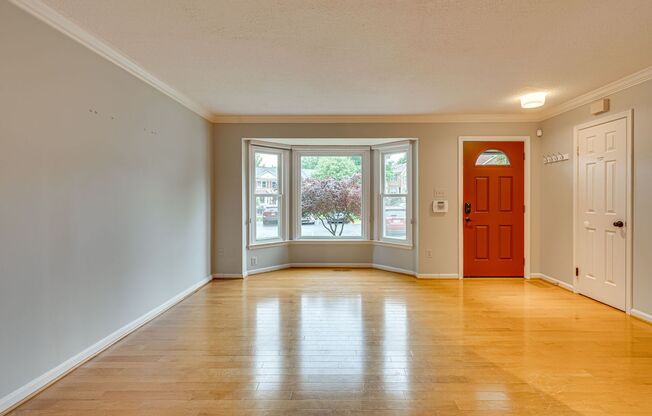 Fantastic townhome in Alexandria