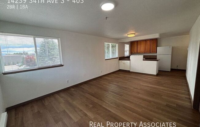 14239 34 AVE S