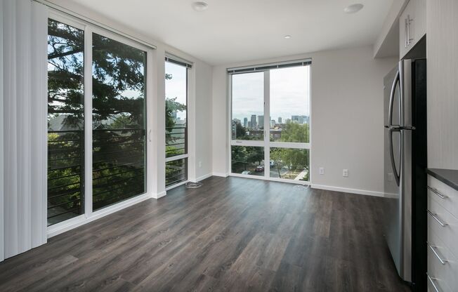 Studio, 1 bath, $1,390, Unit 111