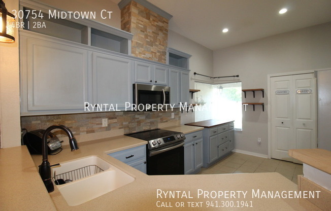 30754 MIDTOWN CT