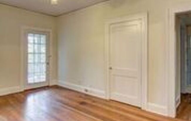 Charming Apartments in the Heart of Virginia Highland!