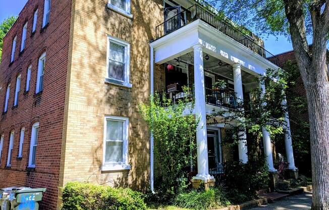 106 N. Dooley Avenue