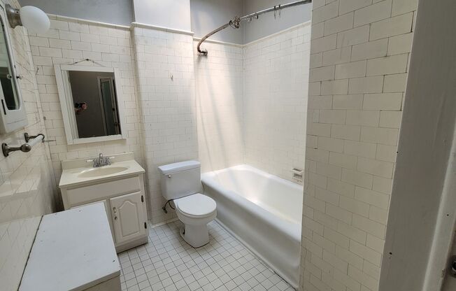 308 E 33rd St.