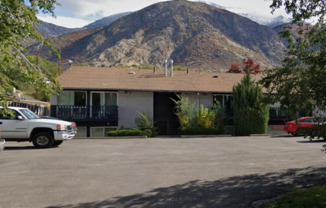 Eccles Avenue Apartments