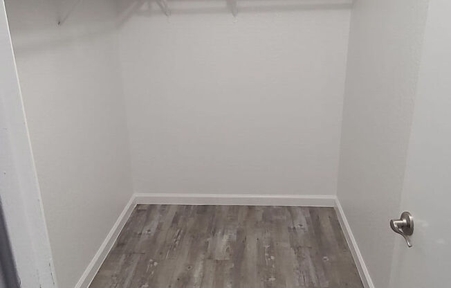 2 beds, 2 baths, 840 sqft, $2,049