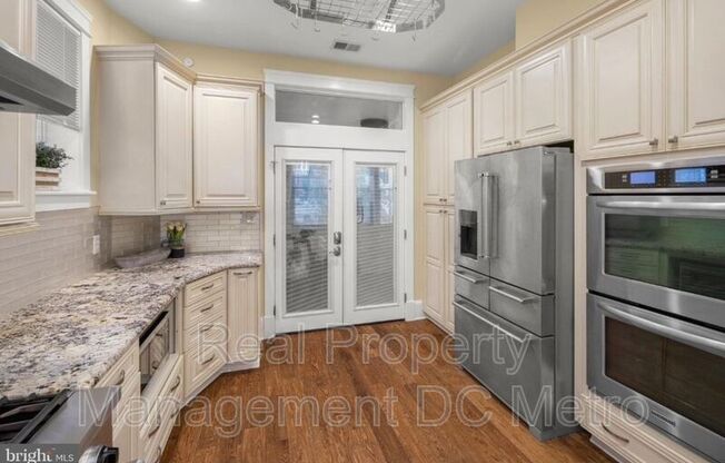 47 NEW YORK AVE NW