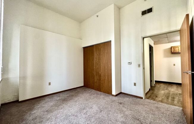 2 beds, 1 bath, 655 sqft, $995, Unit F-118