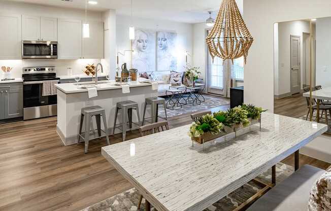 Alys Crossing Dining