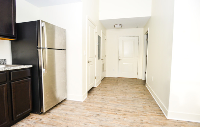 1 bed, 1 bath, 700 sqft, $1,100, Unit The Press - 1203