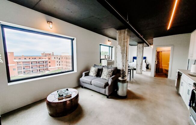 Studio, 1 bath, 525 sqft, $1,025, Unit D504