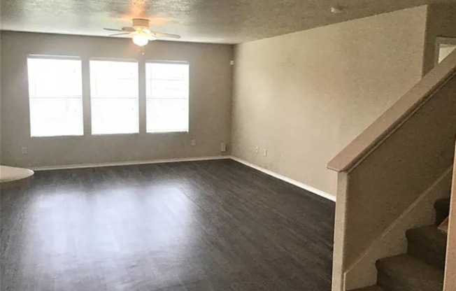 9530 BELLECLAIRE LN