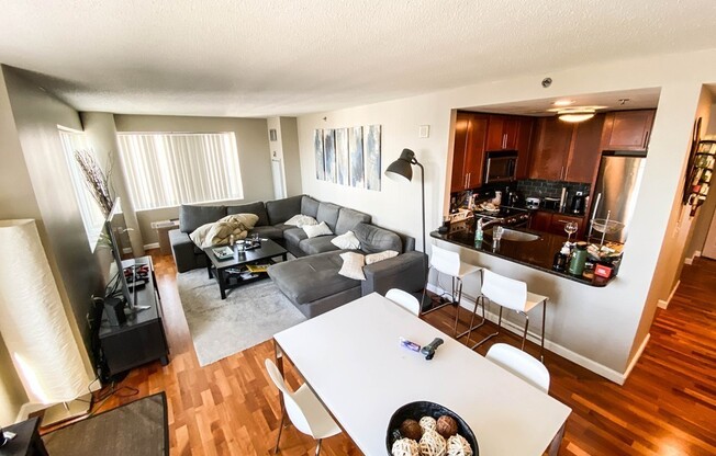 2 beds, 2 baths, 1,067 sqft, $4,750, Unit 1526
