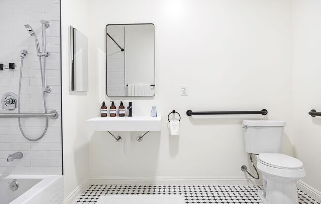 Studio, 1 bath, 540 sqft, $1,950, Unit 106