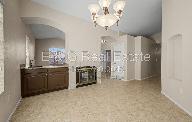 3 beds, 2 baths, 1,930 sqft, $2,750