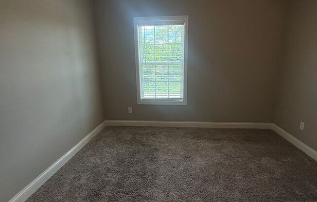 1 bed, 1 bath, 650 sqft, $775, Unit 224