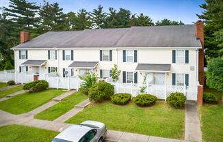 Tusculum Square Apartments and Townhomes