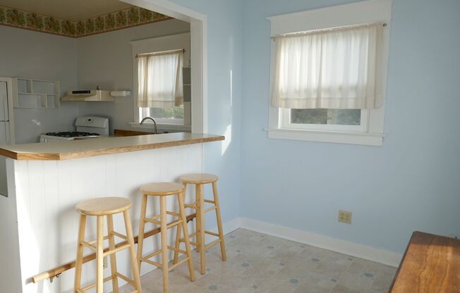 612 Florence Ave, Astoria, OR 97103