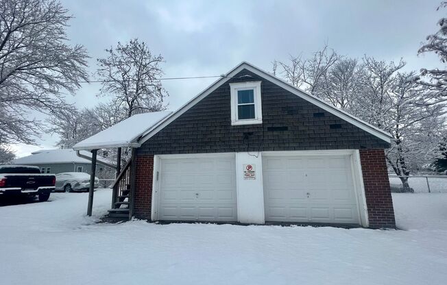 3571 Brodhead Road (White Glove)