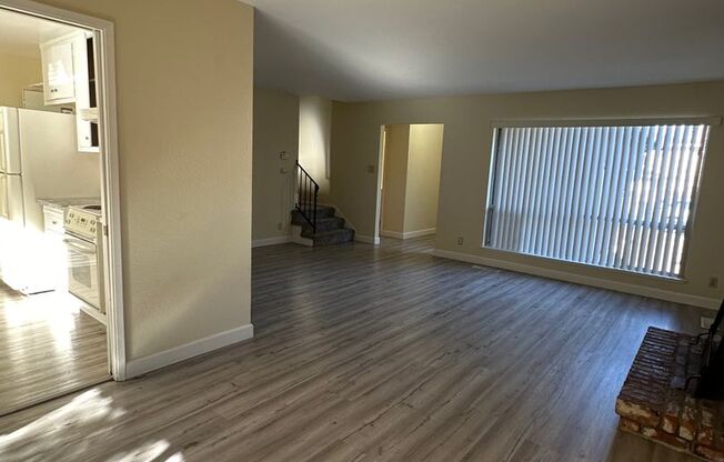 2 bedroom  duplex in Redwood City