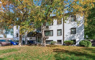 2610 Snelling Curve