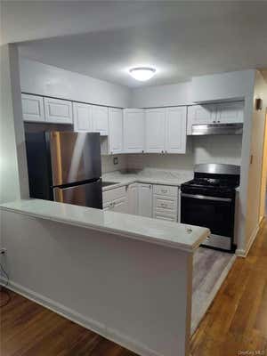 3 beds, 1 bath, 2,800 sqft, $2,950, Unit 1