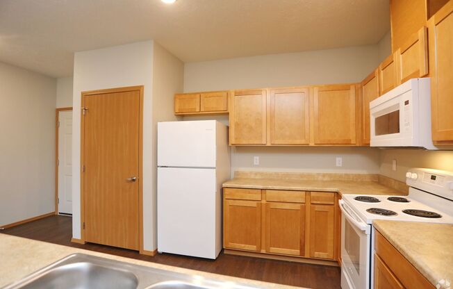 2 beds, 2 baths, 928 sqft, $1,425, Unit 1208