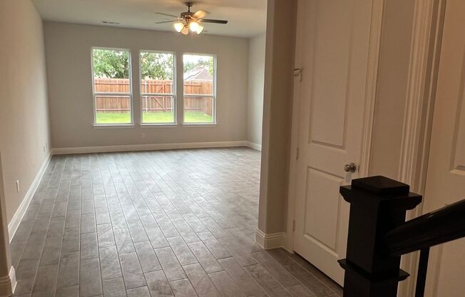 552 Hutchinson Lane