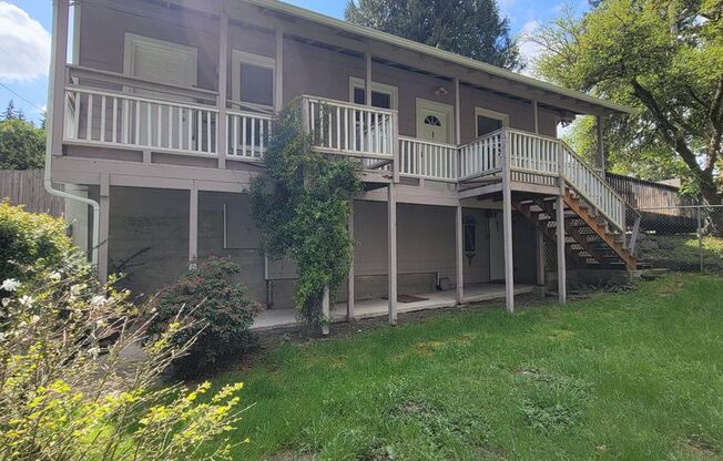 Sweet Two Bedroom Home Minutes from Downtown Port Orchard!