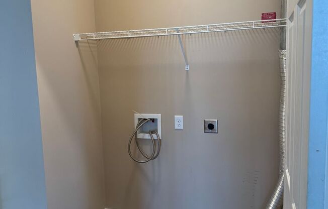 1 bed, 1 bath, 780 sqft, $795, Unit 240-B