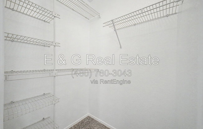 3 beds, 2 baths, 1,930 sqft, $2,750