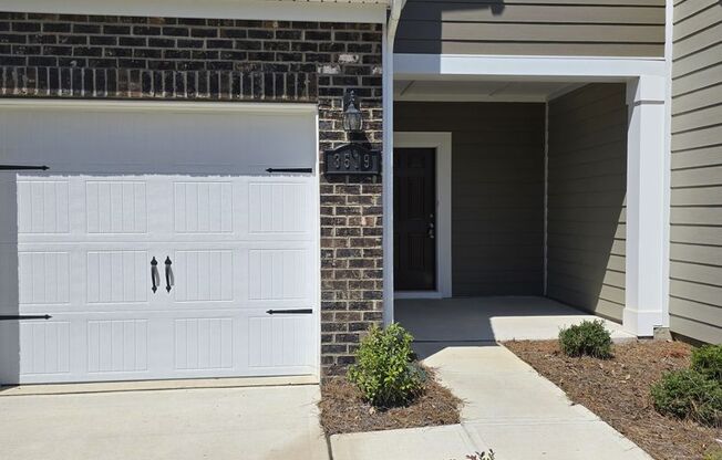 New Construction 3BR/2.5BA Townhome in Monroe