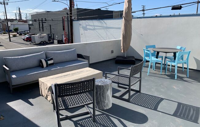 Studio, 1 bath, 220 sqft, $2,275, Unit C3