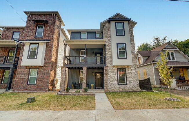 4 beds, 4 baths, 1,900 sqft, $2,540, Unit Unit B