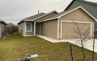 3 beds, 2 baths, $1,595