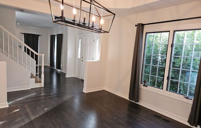 Stunning 4 Bed 3 Bath Naglee Park Home Nestled in a Quiet Cul-De-Sac