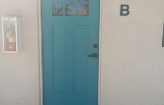 1009 N 9 ST