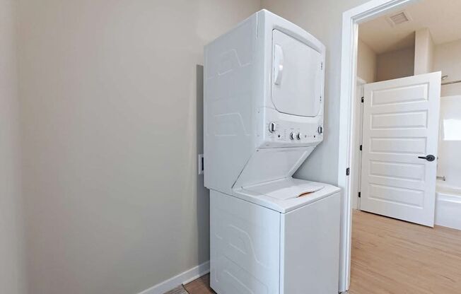 1 bed, 1 bath, 667 sqft, $1,199, Unit 246