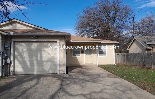 12111 QUAIL DR