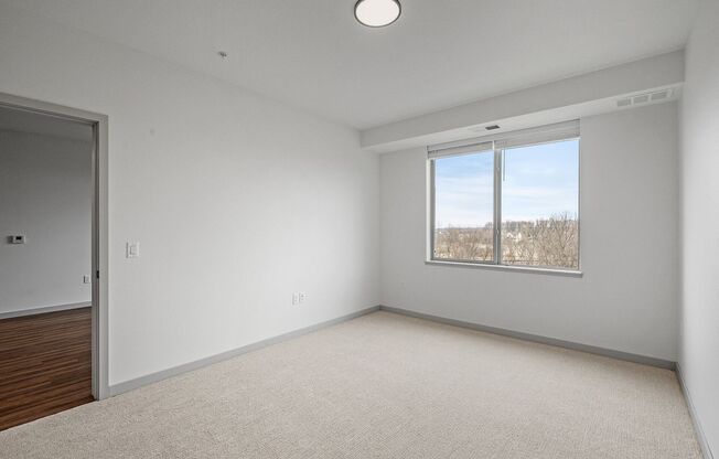 2 beds, 2 baths, 1,087 sqft, $2,095, Unit 430