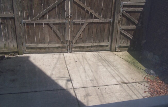 2833 St. Paul St.