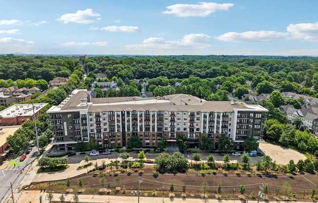 Apartment right in front of the Beltline in Atlanta- 915 Glenwood Apartments. Apartment steps away from the beltline Atlanta.
