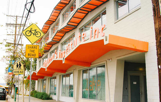 Neighborhood at The Dillon, Los Angeles California