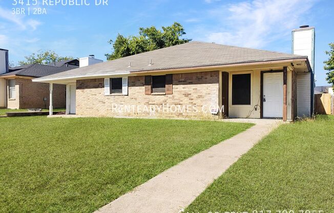 3 beds, 2 baths, $1,685